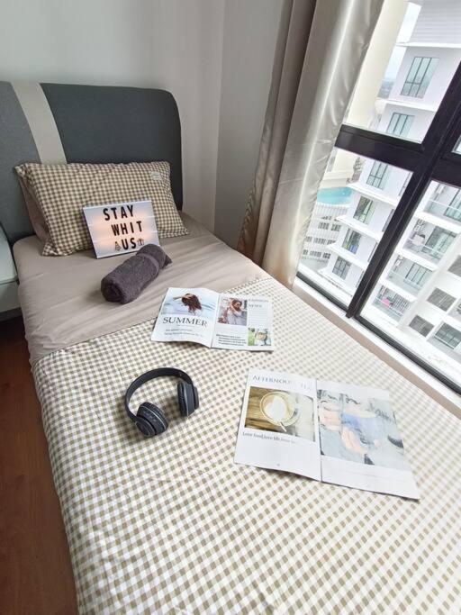 Apartment B2013the Platino Netflix 3br Paradigm Mall By *