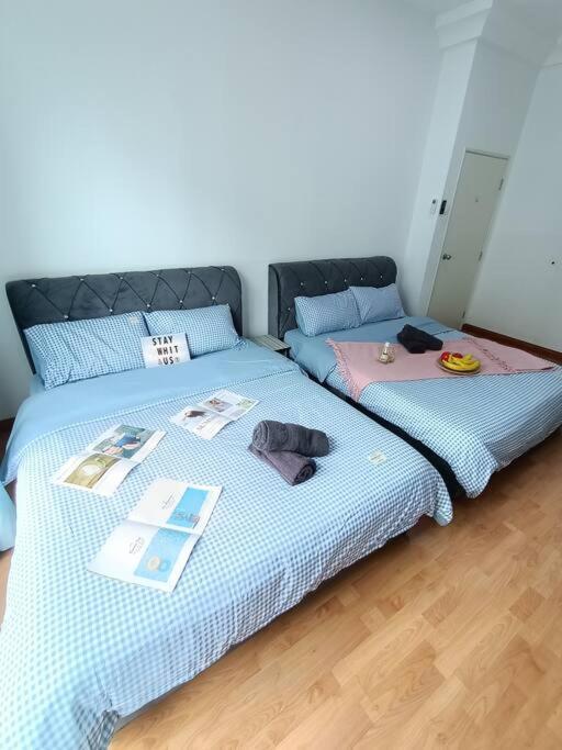 Apartment B2013the Platino Netflix 3br Paradigm Mall By *